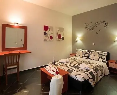 Panorama Aparthotel Finikounta