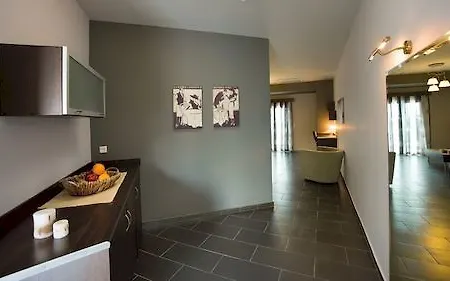 Lejlighedshotel Panorama Finikounta