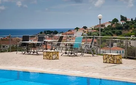 Lejlighedshotel Panorama Finikounta
